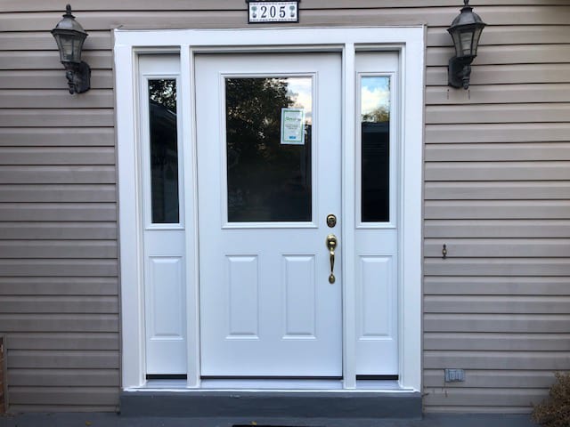 residential door installation 